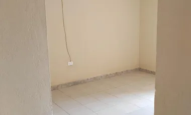 ARRIENDO DEPARTAMENTO EN EL PARQUE CENTRAL DE PIFO