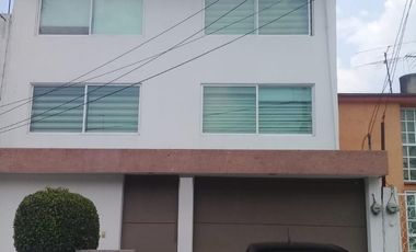 casa en satelite en venta