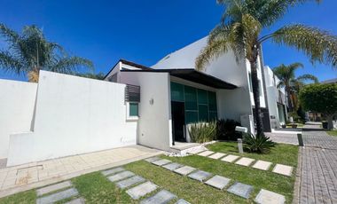 LOFT EN RENTA LOMAS DE ANGELOPLIS CLUSTER 333