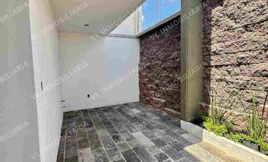 HERMOSA RESIDENCIA ONTELIGENTE EN VENTA RESIDENXIAL LOMBARDÍA