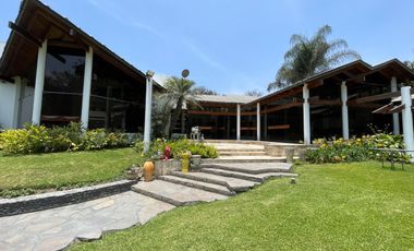 Vendo excelente terreno en la mejor zona de La Planicie - La Molina