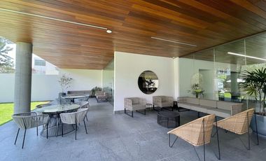 Dentro de Puerta Las Lomas se vende departamento de lujo 3Rec+cuarto de servicio