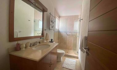 CASA EN VENTA BOSQUES D LA HERRADURA