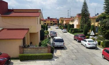 Casa en venta en Calle Puerto de Guaymas, Quintas San Jerónimo, Metepec, México