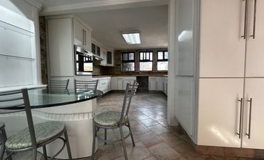 Estupenda casa en fraccionamiento de lujo