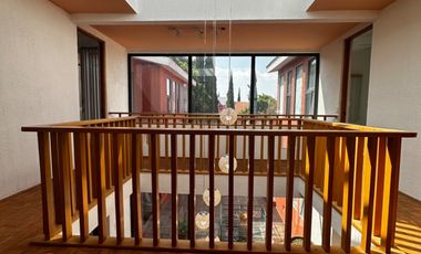 Estupenda casa en fraccionamiento de lujo