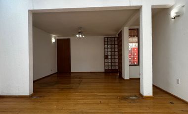 Estupenda casa en fraccionamiento de lujo