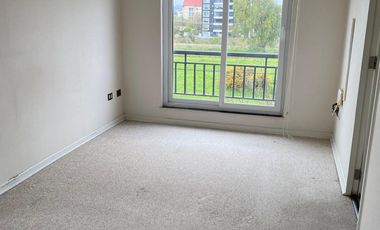 Hermoso Depto Duplex en Venta de 3 D 3 B y Estacionamiento Plaza Decher. Puerto Varas