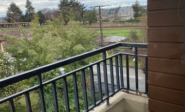 Hermoso Depto Duplex en Venta de 3 D 3 B y Estacionamiento Plaza Decher. Puerto Varas
