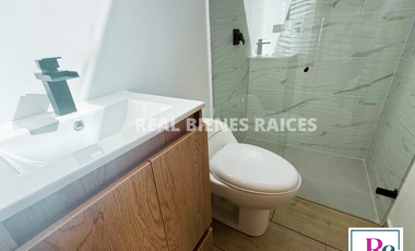 ¡Se vende hermosa casa medianera en unidad cerrada!