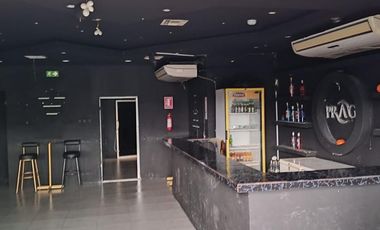 Propiedad Comercial de Alta Rentabilidad en Plena Avenida Manabí – 4 Locales