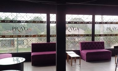 Propiedad Comercial de Alta Rentabilidad en Plena Avenida Manabí – 4 Locales