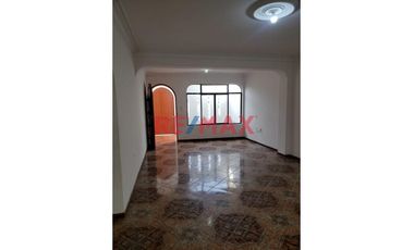 Venta De Casa En Av. Costanera – Barranca