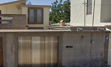 CASA DE REMATE - Viña del Mar 214, Valle Dorado, Reynosa, Tamps.