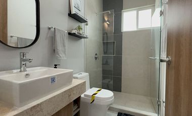 Casa de 2 niveles con 3 Recámaras con Jardín de 40 m2