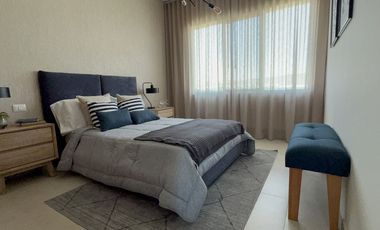Casa de 2 niveles con 3 Recámaras con Jardín de 40 m2