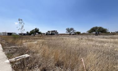 2 terrenos planos de 264 m2 en Fuentes Residencial en oportunidad