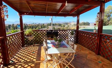 Vendo Casa de cinco dormitorios en Quilpue  a pasos del troncal Sur