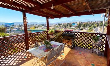 Vendo Casa de cinco dormitorios en Quilpue  a pasos del troncal Sur