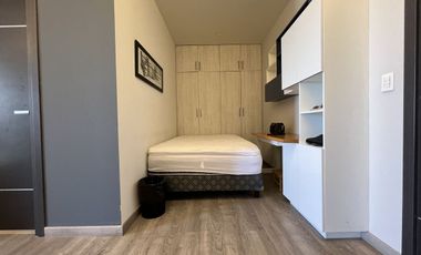 Departamento de 1 Recámara con Terraza. Equipado y Amueblado