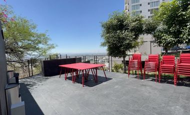 Departamento de 1 Recámara con Terraza. Equipado y Amueblado