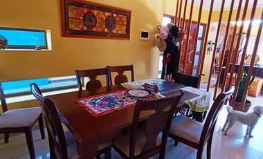 Vendo Casa de cinco dormitorios a pasos de El portal Belloto