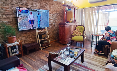 Vendo Casa de cinco dormitorios a pasos de El portal Belloto