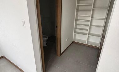 Vendo departamento de 3 habitaciones duplex Quito tenis