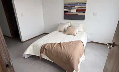 Vendo departamento de 3 habitaciones duplex Quito tenis