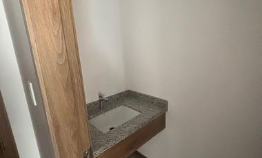 Vendo departamento de 3 habitaciones duplex Quito tenis