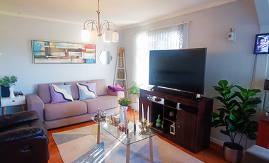 Vendo Casa de cuatro dormitorios y de un piso en Quilpue