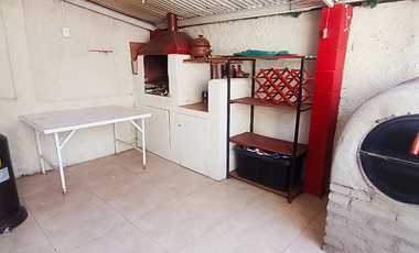 Vendo Casa de cuatro dormitorios y de un piso en Quilpue