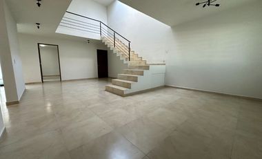 Excelente opción de casa en Lomas de Juriquilla