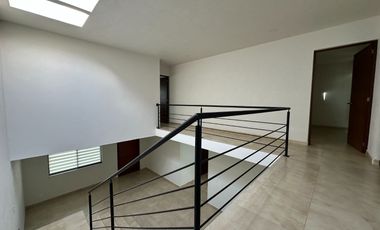 Excelente opción de casa en Lomas de Juriquilla