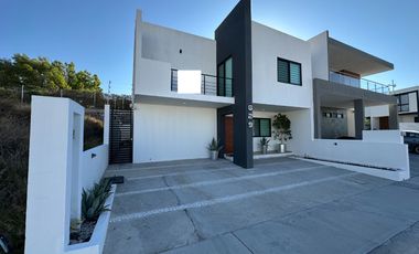 Excelente opción de casa en Lomas de Juriquilla