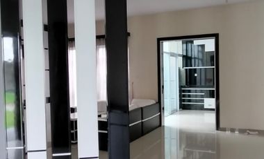 Disewakan Rumah Diamond Palace Batam Center