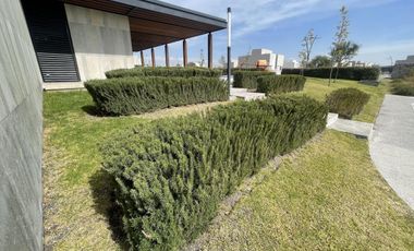Terreno en Condominio San Lorenzo, Lomas del Campanario Norte