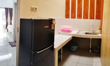 Premium Kost Carport Depan Kamar