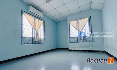 For sale: Baan Ua-Athorn house in Mueang Sa Kaeo, situated in the heart of the city, close to numerous amenities throughout Sa Kaeo.