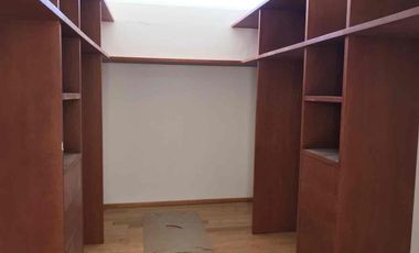 Conjuntos, Siena, Renta o venta