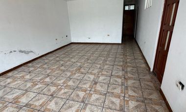 venta de casa en condominio santa chiara santa clara ate us$330,000