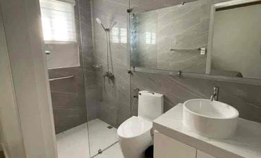 Bungalow House for RENT! w/ Private swimming pool in a secured subdivision Angeles City Pampanga!