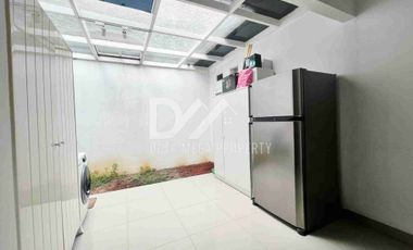 Dijual Rumah Nyaman tanah Luas, Lokasi Strategis Bebas Banjir di Graha Bintaro, Tangerang Selatan