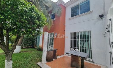 CASA EN VENTA EN LA SUPERMANZANA 18 CALLE CENTELLA