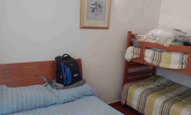 Tlayacapan, Morelos, vendo bonita, cómoda y bien ubicada casa sola, de un solo nivel, buen estilo acorde a la zona, con todos los servicios y escriturada.