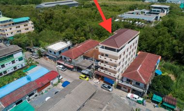 4 storey Apartment building for sale, total 24 rooms, land area 60 Square Wa , usable area 582 square meters, Soi Khlong Luang 1,