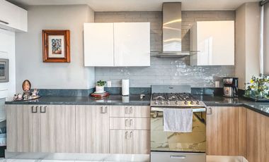 DEPARTAMENTO PENTHOUSE EN VENTA EN LOMAS DE ANGELÓPOLIS III, PUEBLA.