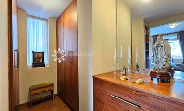 EN VENTA - INCREÍBLE DEPARTAMENTO DE 2 HABITACIONES CON BALCÓN Y JARDÍN.