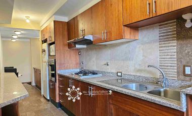 EN VENTA - INCREÍBLE DEPARTAMENTO DE 2 HABITACIONES CON BALCÓN Y JARDÍN.