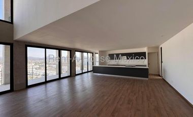 Penthouse con cuarto de servicio y 3 recámaras, Altos de Juriquilla. RENTA